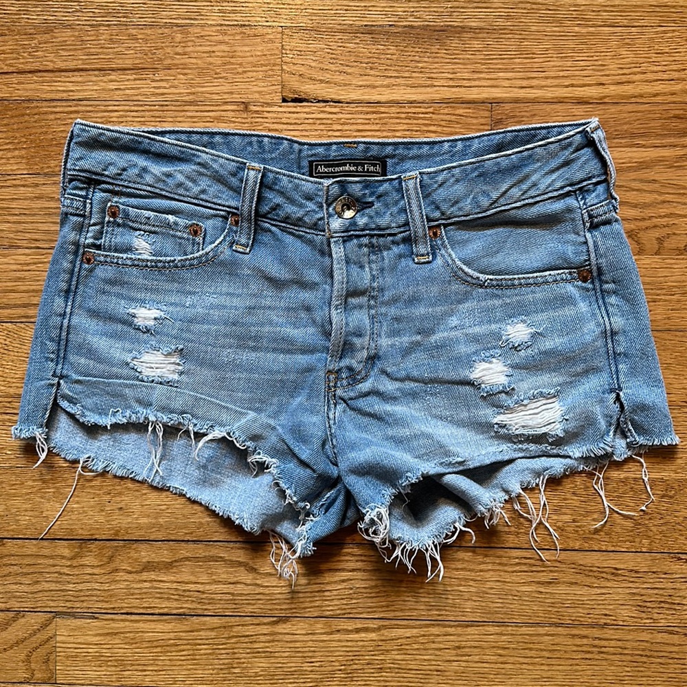 Abercrombie & Fitch Jean Shorts size: 27